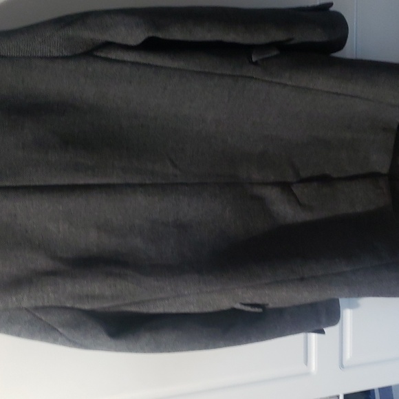 Old navy three button coat - Picture 6 of 9